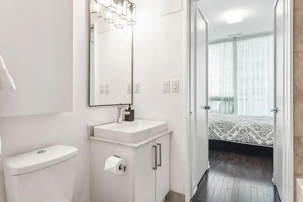 Apartment Luxury Condo - Steps To Everything - Balcony View Toronto