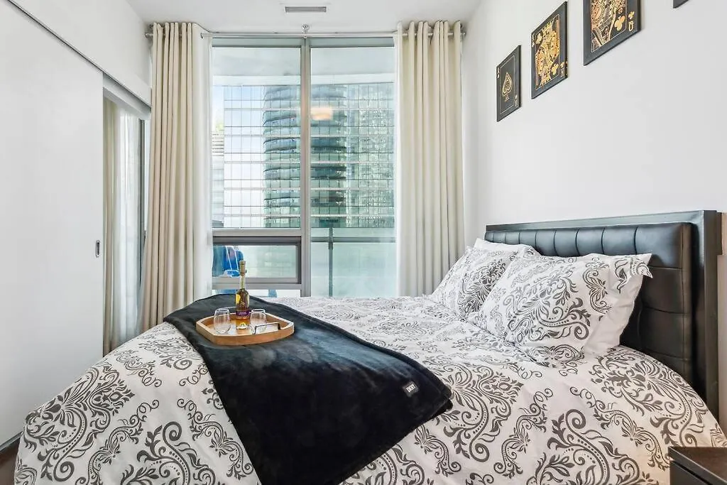 Apartment Luxury Condo - Steps To Everything - Balcony View Toronto