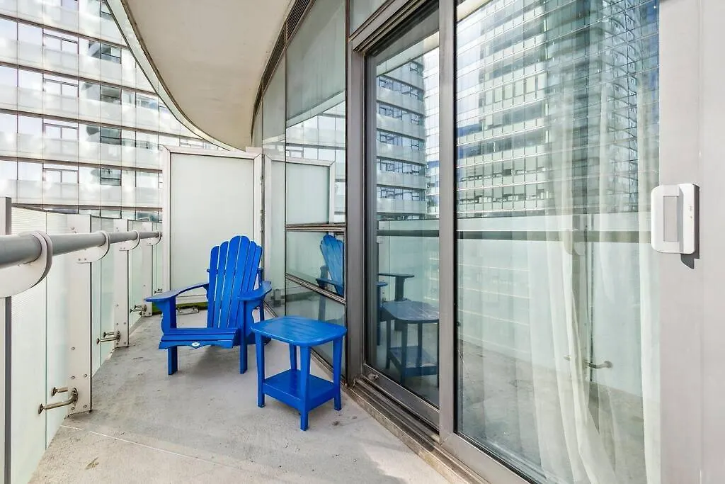 Luxury Condo - Steps To Everything - Balcony View Toronto Canada